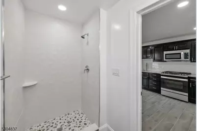 51 Saint Marys Pl, Nutley, NJ 07110 - Photo 12