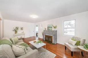 2210 Stecher Ave, Union Township, NJ 07083 - Photo 8