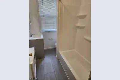 196 W End Ave, Newark, NJ 07106 - Photo 14