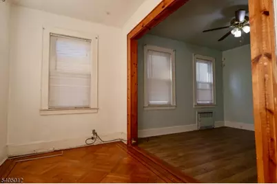 46 Laventhal Ave, Irvington, NJ 07111 - Photo 4