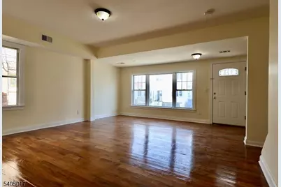 223 W End Ave, Newark, NJ 07106 - Photo 4