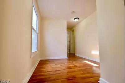 223 W End Ave, Newark, NJ 07106 - Photo 20