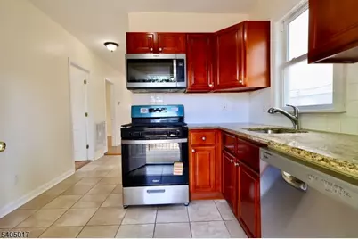 223 W End Ave, Newark, NJ 07106 - Photo 16