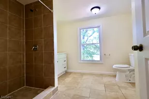 223 West End Ave, Newark, NJ 07106 - Photo 30