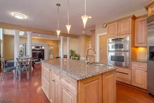 53 Princeton Ave, Woodbridge Township, NJ 07067 - Photo 12