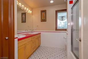 53 Princeton Ave, Woodbridge Township, NJ 07067 - Photo 34