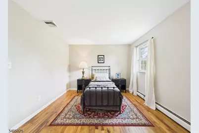 39 Edsall Dr, Vernon, NJ 07461 - Photo 16