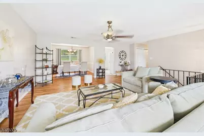 39 Edsall Dr, Vernon, NJ 07461 - Photo 2