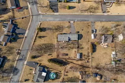 23 Cranbrook Ave, Hillsborough Township, NJ 08844 - Photo 4