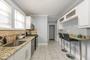 412 Berkeley Ave, Bloomfield, NJ 07003 - Photo 32