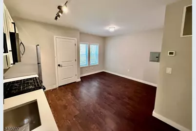 196 Spring St #1, Newton, NJ 07860 - Photo 2
