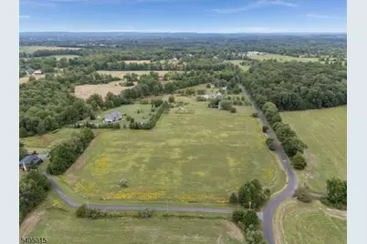 124 Fitzer Rd, Kingwood Township, NJ 08825 - Photo 8