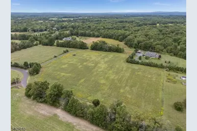 130 Fitzer Rd, Kingwood Township, NJ 08825 - Photo 4