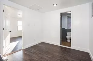 11 Ellington St, East Orange, NJ 07017 - Photo 30