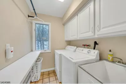 359 Hillview Ter, Franklin Lakes, NJ 07417 - Photo 24