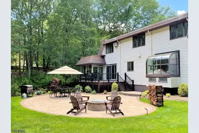 359 Hillview Ter, Franklin Lakes, NJ 07417 - Photo 2