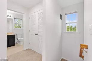 8 Alfred Ave, Franklin Township, NJ 08873 - Photo 16
