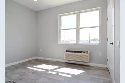 82-84 E 31st St #202, Bayonne, NJ 07002 - Photo 6