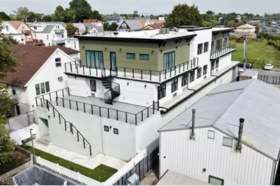 82-84 E 31st St #202, Bayonne, NJ 07002 - Photo 2