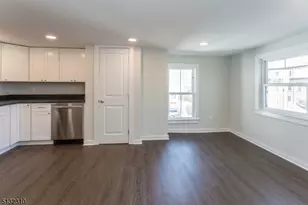 211 Washington St, Hackettstown, NJ 07840 - Photo 14