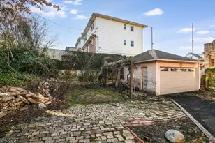 265 McBride Ave, Paterson, NJ 07501 - Photo 16