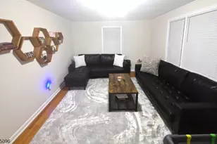 35 Clara St, North Haledon, NJ 07508 - Photo 4