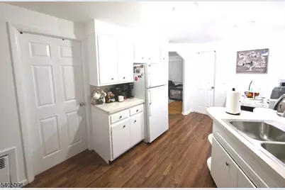 35 Clara St #2, North Haledon, NJ 07508 - Photo 6