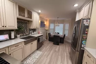 252 Crescenzi Ct, West Orange Township, NJ 07052 - Photo 2