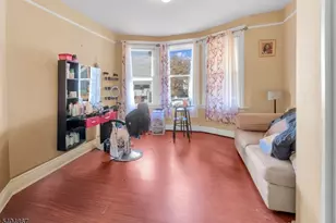 125 Berkshire Pl, Irvington, NJ 07111 - Photo 8