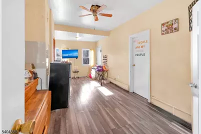 125 Berkshire Pl, Irvington, NJ 07111 - Photo 10