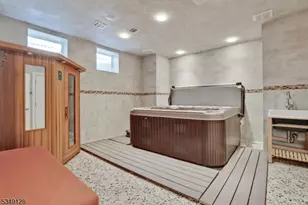 11 Rickland Dr, North Caldwell, NJ 07006 - Photo 44