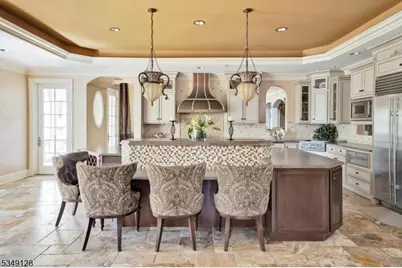 11 Rickland Drive, North Caldwell, NJ 07006 - Photo 10