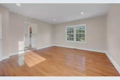 279 Haven Way, Franklin Township, NJ 08873 - Photo 22