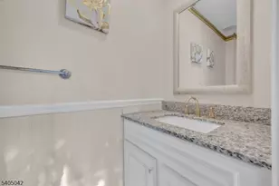 279 Haven Way, Franklin Township, NJ 08873 - Photo 32