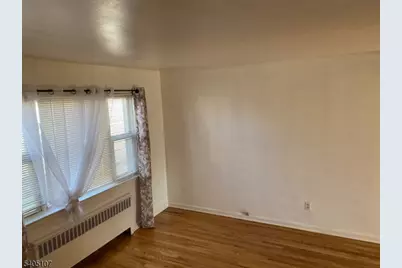 2612 Whittier Pl, Union Township, NJ 07083 - Photo 2