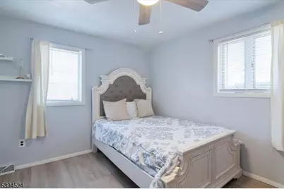 11 Bushwick Ln, West Milford, NJ 07480 - Photo 12