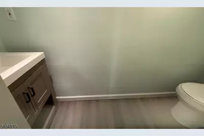 22 Chapman St, Bloomfield, NJ 07003 - Photo 16