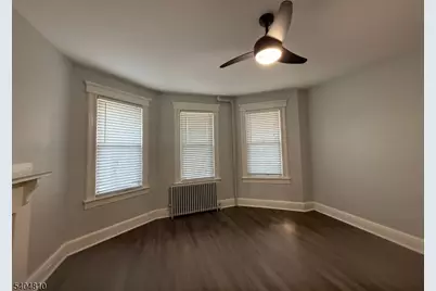 22 Chapman St, Bloomfield, NJ 07003 - Photo 2