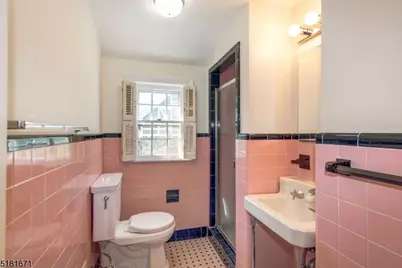 1 Gapview Rd, Millburn, NJ 07078 - Photo 24