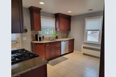 2231 Winfield St, Rahway, NJ 07065 - Photo 4