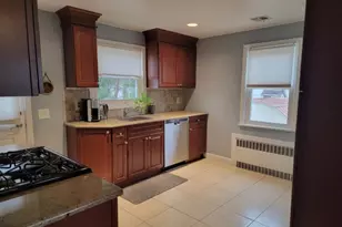 2231 Winfield St, Rahway, NJ 07065 - Photo 4