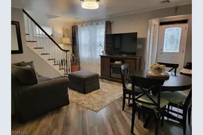 2231 Winfield St, Rahway, NJ 07065 - Photo 2