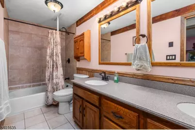 37 Ward Rd, Hardwick Township, NJ 07825 - Photo 16