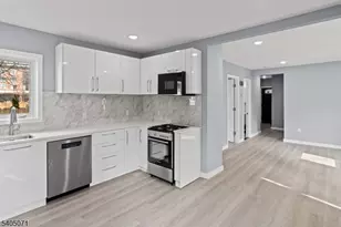 17 Mission St, Montclair, NJ 07042 - Photo 6