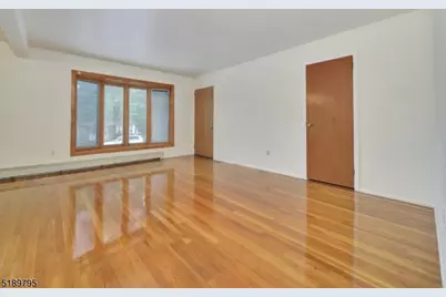 69 Rector St, Millburn, NJ 07041 - Photo 6