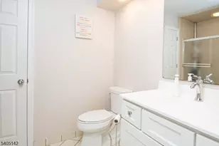 33 Stone Row Ln, Jefferson Township, NJ 07438 - Photo 34