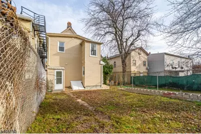 322 Court St, Elizabeth, NJ 07206 - Photo 24