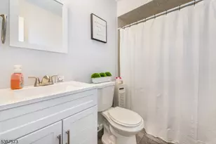 10 Augusta Dr, Vernon, NJ 07462 - Photo 12