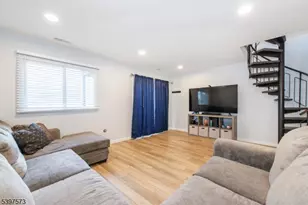 10 Augusta Dr, Vernon, NJ 07462 - Photo 20