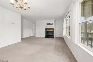 33 Eagles Nest Ln, Hardyston Township, NJ 07419 - Photo 10